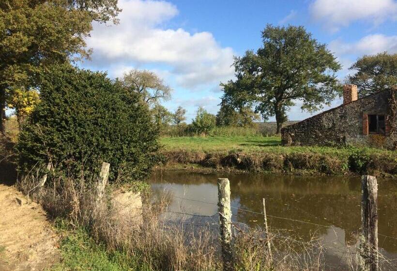Bed and Breakfast Le Marronnier Entre Les Buis