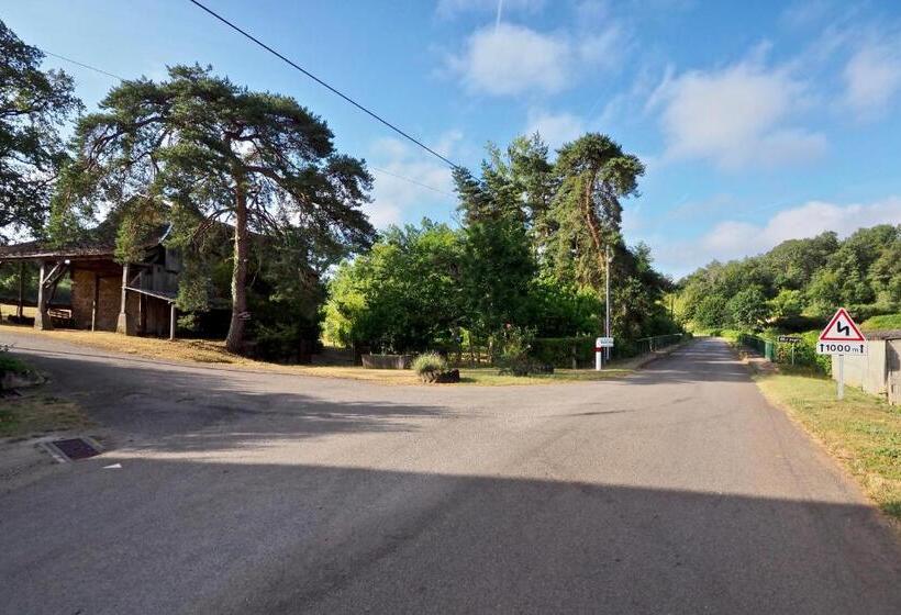 مبيت وإفطار Le Moulin Du Cluzeau