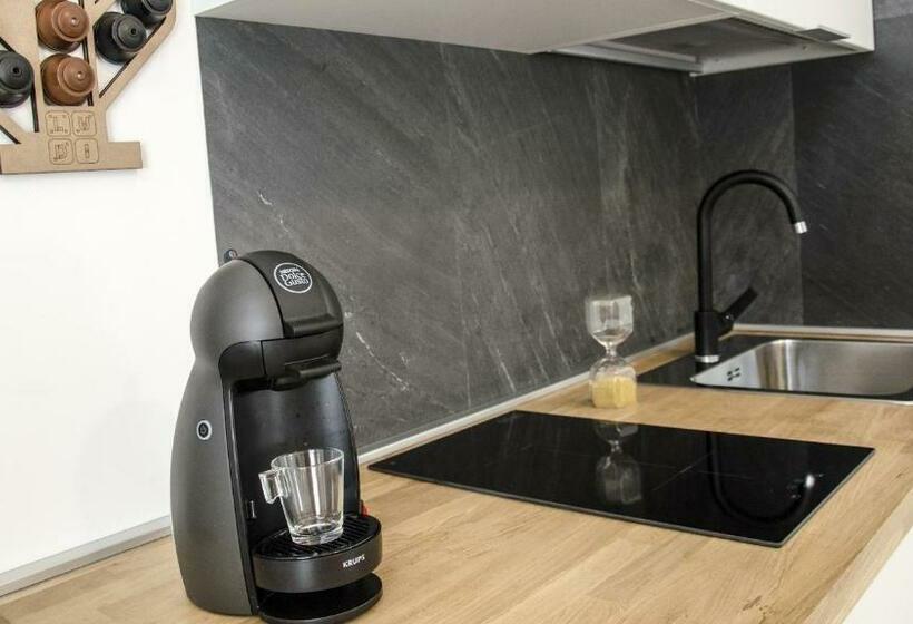 مبيت وإفطار Ludi Studios