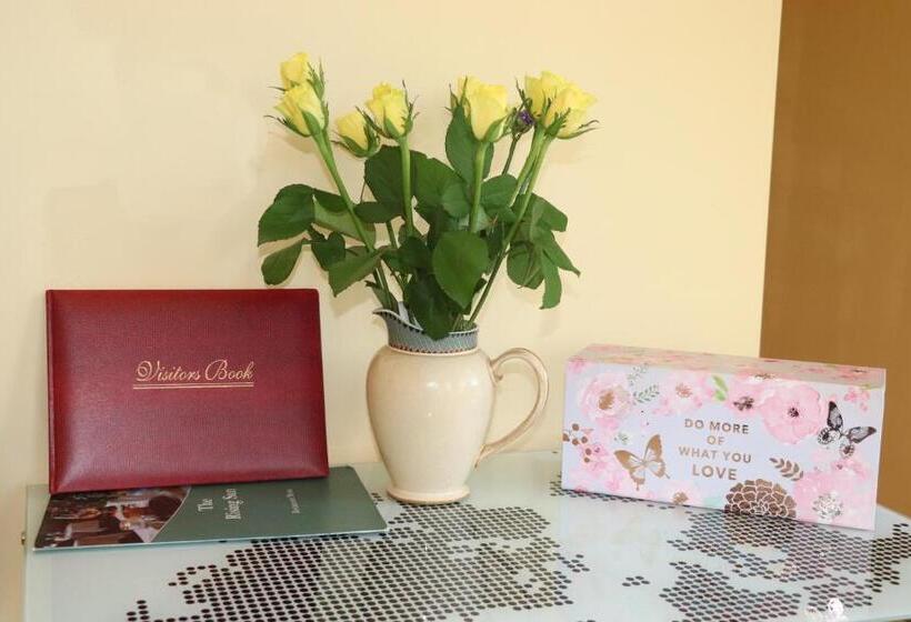 Bed and Breakfast Room With A View