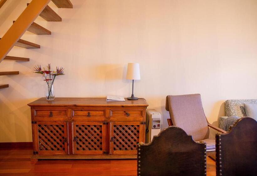 Caniço Quintas Iii By Trip2portugal