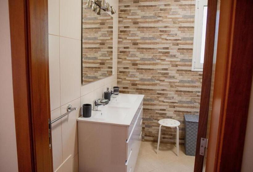 Caniço Quintas Iii By Trip2portugal