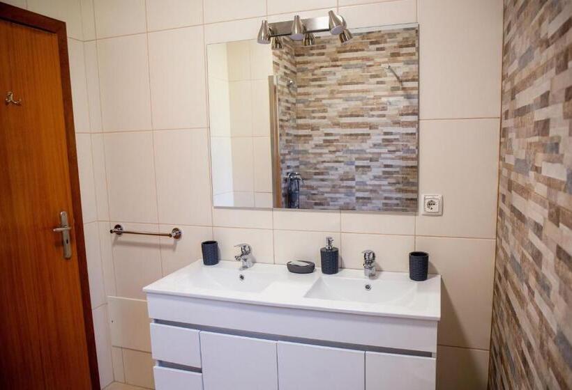 Caniço Quintas Iii By Trip2portugal