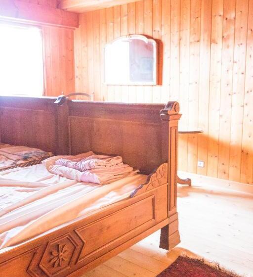 Chalet Familial Authentique Avec Jardin/cheminée