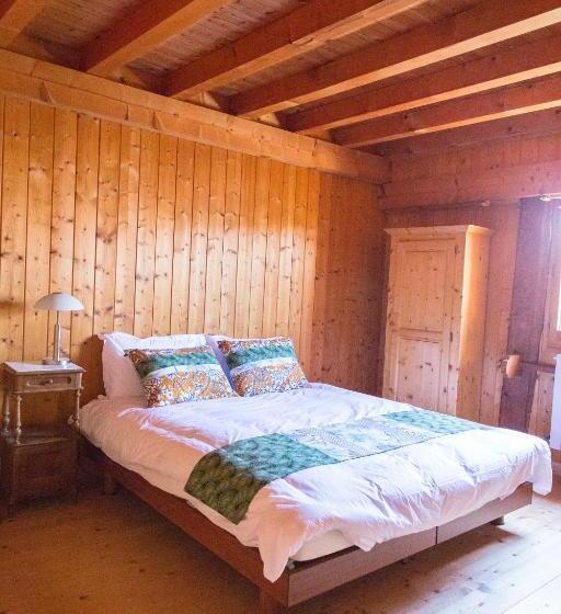 Chalet Familial Authentique Avec Jardin/cheminée