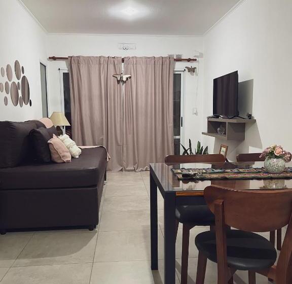 Departamentos Fleming, Luminosos P Hasta 4 Personas