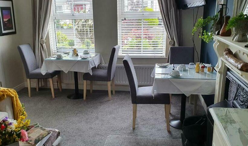 Grove Bed & Breakfast