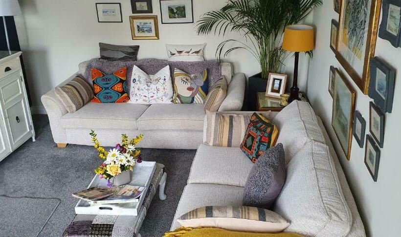 Grove Bed & Breakfast