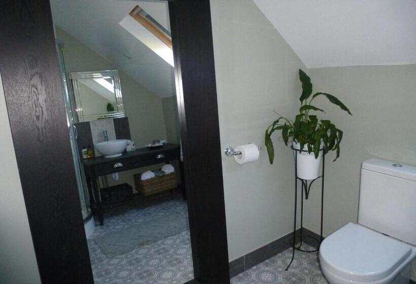 Grove Bed & Breakfast