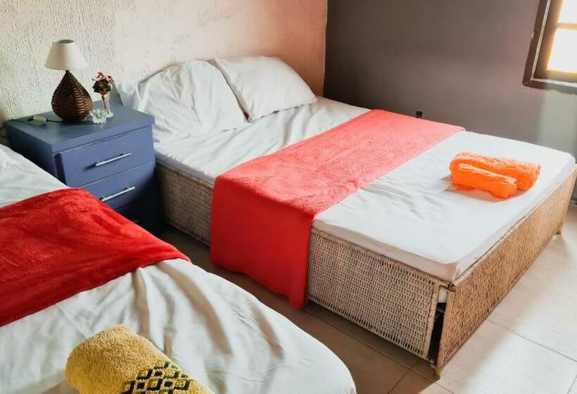 Hostel Lagoa Do Sol