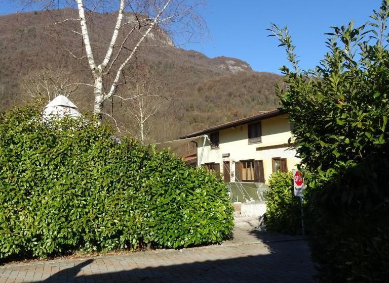 Отель Agriturismo Campo Dei Fiori