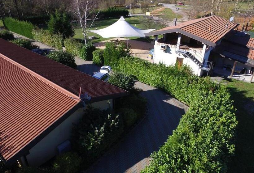 Отель Agriturismo Campo Dei Fiori