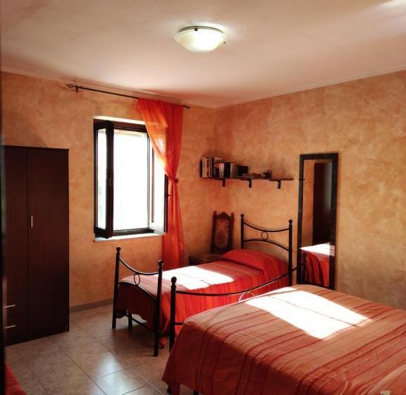 בית מלון כפרי Agriturismo Carrozzino