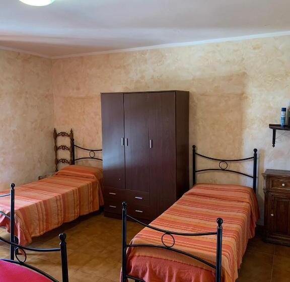 בית מלון כפרי Agriturismo Carrozzino