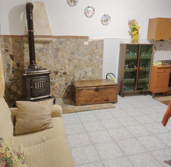 בית מלון כפרי Agriturismo Carrozzino