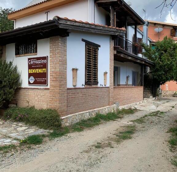 בית מלון כפרי Agriturismo Carrozzino