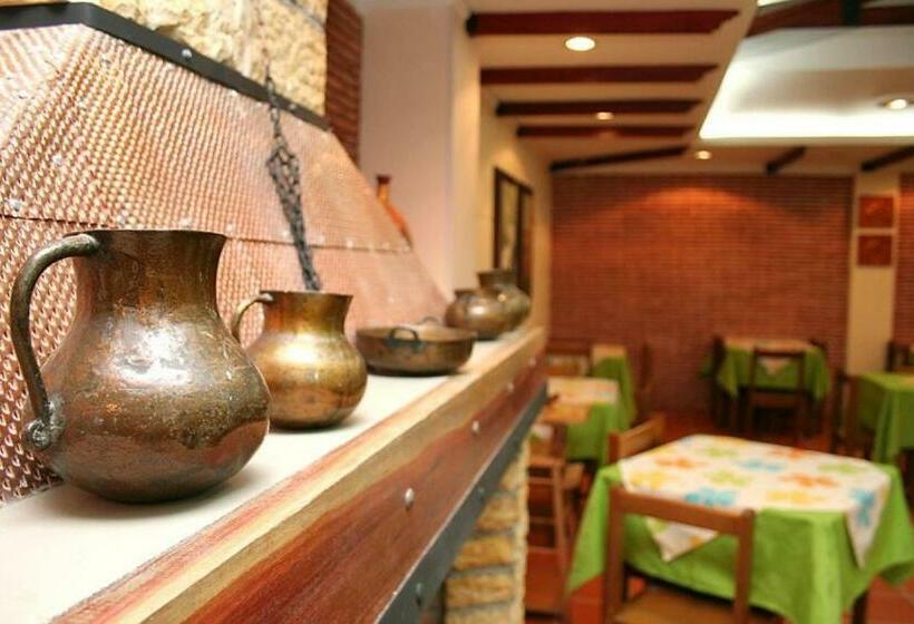 בית מלון כפרי Casa Madrigal