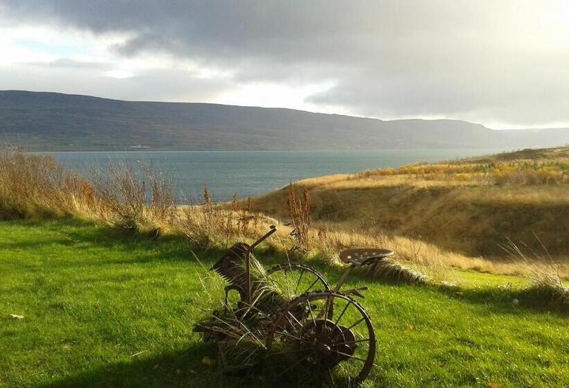 هتل Glæsibær 2 Guesthouse And Horsefarm