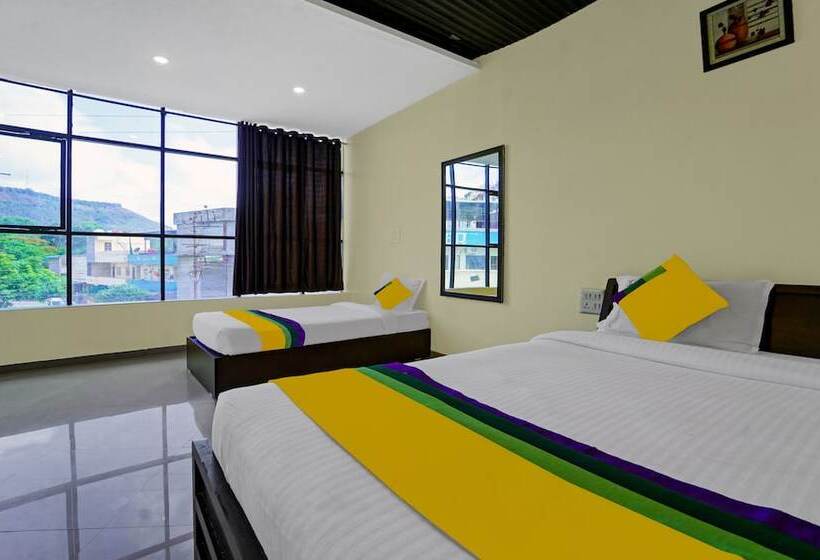 Itsy Hotels Sitara
