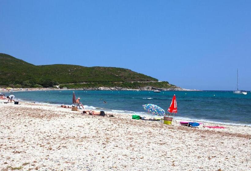 ホテル Macchia E Mare