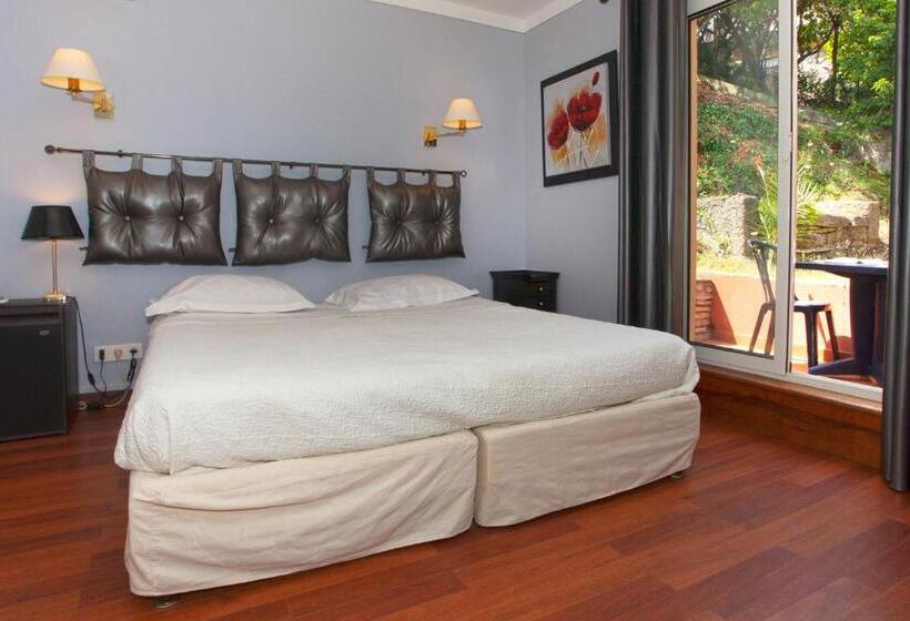 ホテル Macchia E Mare