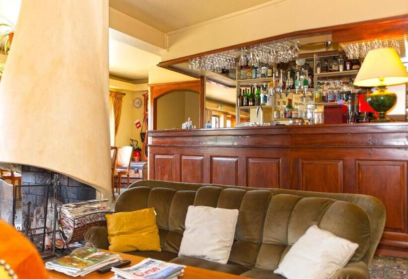 ホテル Macchia E Mare