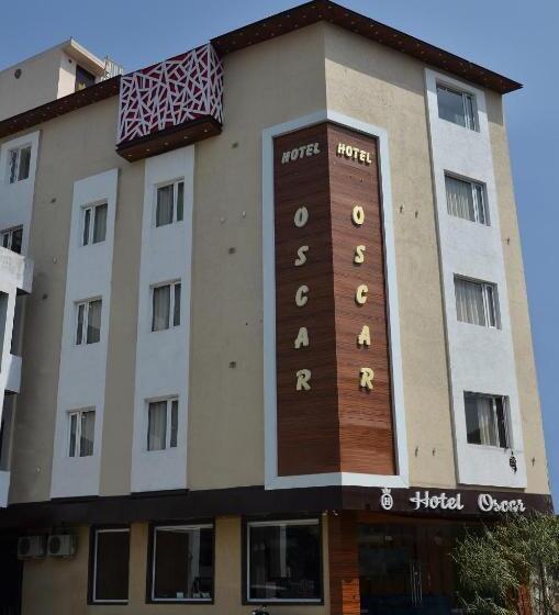 ホテル Oscar