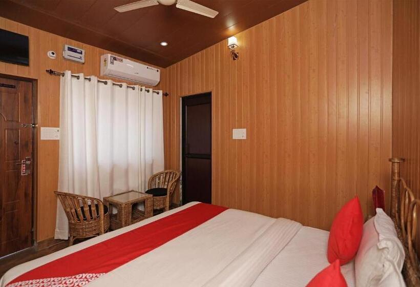 فندق Oyo 12212 Crazy Door