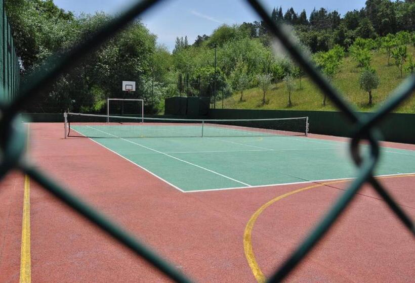 Отель Quinta Da Serrana