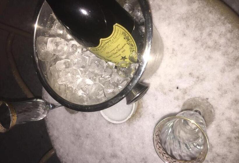 בית מלון כפרי Real