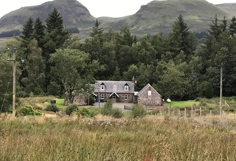 בית מלון כפרי West Highland Way