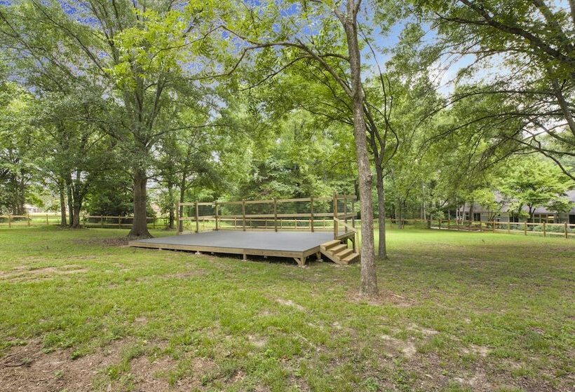 Liberty Hall Bed And Breakfast