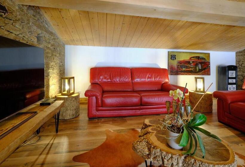 Loft Industriel Privé Climatisé Piscine Intérieure Terrasse Spa Et Jardin