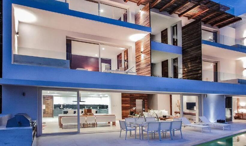 New Oceanfront Luxury Villa In Puerto Vallarta