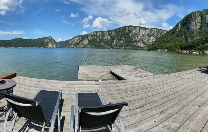 بنسيون Casa Cattaleya