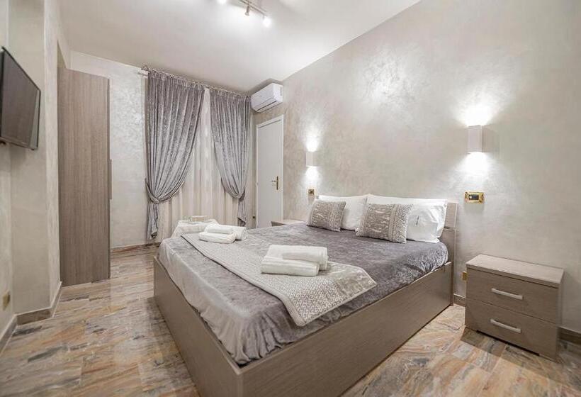 פנסיון Domus Aurea