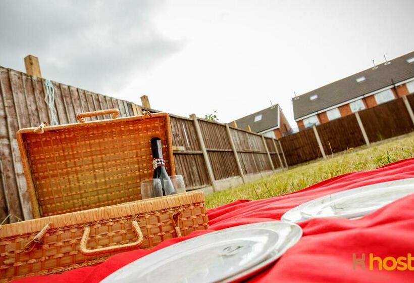 بنسيون Host Liverpool Rooms In A Spacious Coliving And Coworking Home With Garden, And Parking Close To C