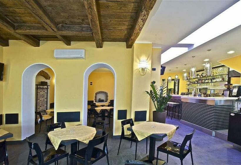 ペンション Nuovo Bar Centrale