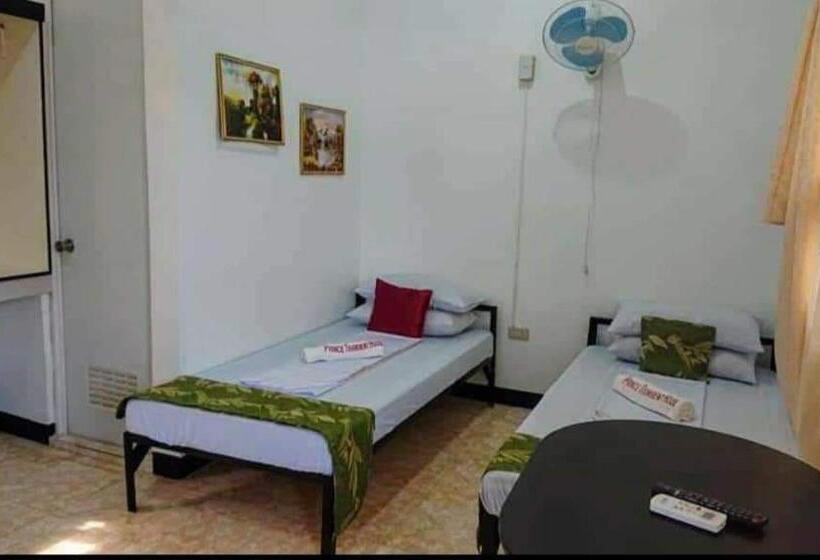 פנסיון Prince Transient House