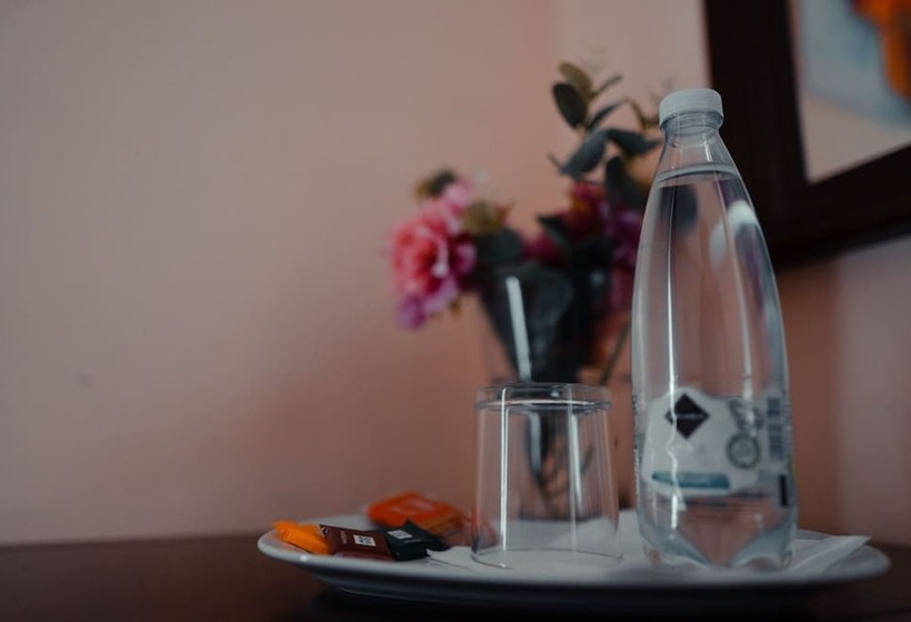 بنسيون Savoia Residence