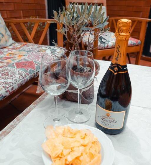 بنسيون Savoia Residence