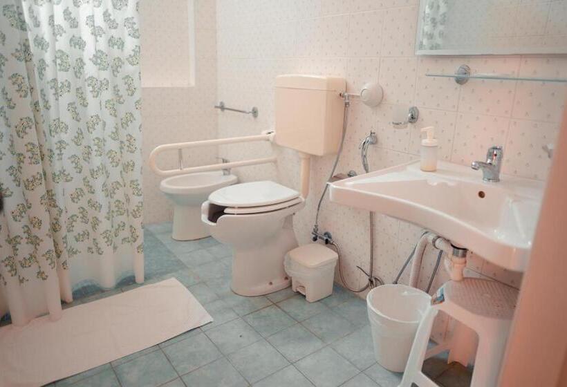 بنسيون Savoia Residence