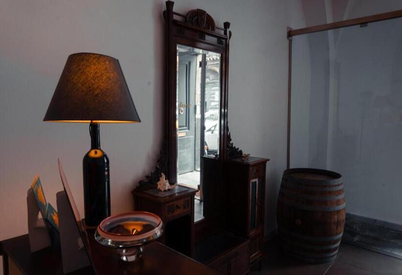 پانسیون Savoia Residence