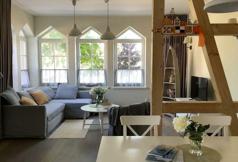 پانسیون Vila May