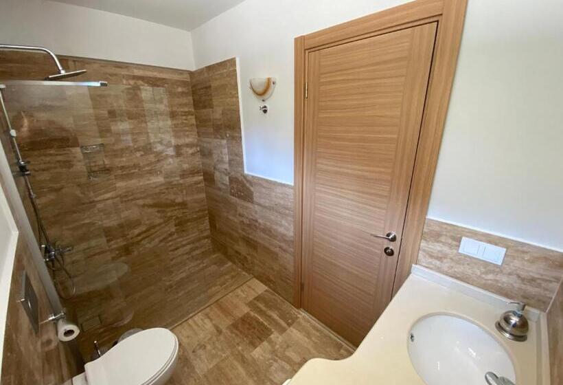 Villa Merry   Dalyan Stonehouse With Palmtrees, 50m To River