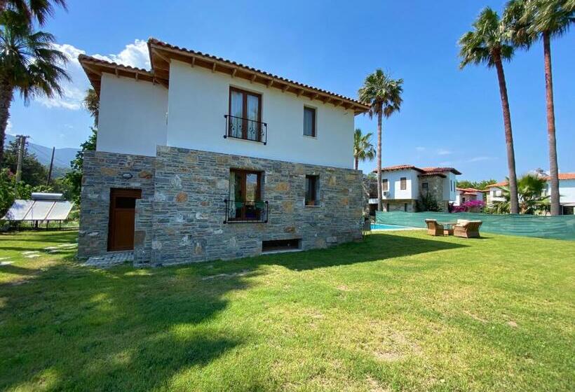 Villa Merry   Dalyan Stonehouse With Palmtrees, 50m To River