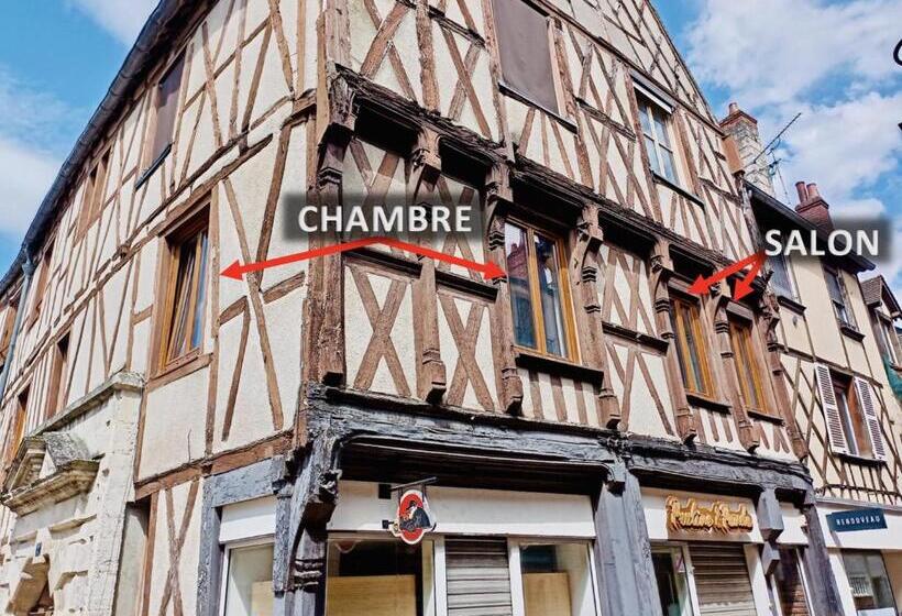 2 Pièces Totalement Rénové Au Cœur De Bourges