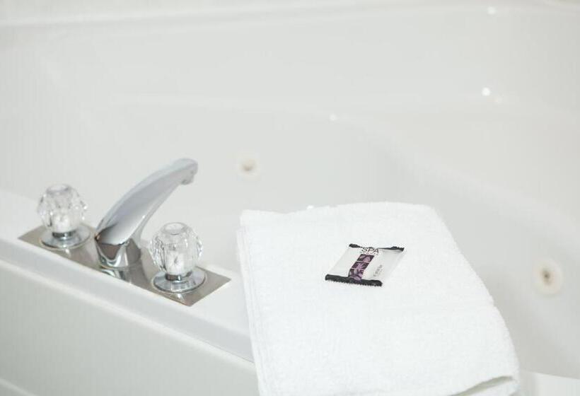 فندق صغير Brackley Beach Northwinds Inn And Suites