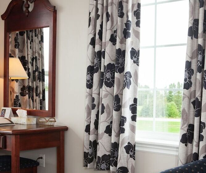 فندق صغير Brackley Beach Northwinds Inn And Suites