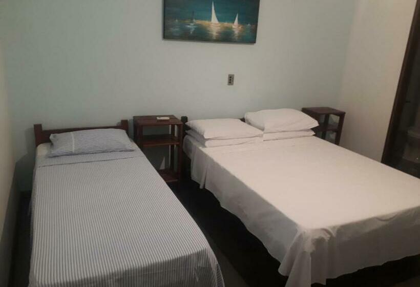 הוסטל Pousada Orla Do Sol